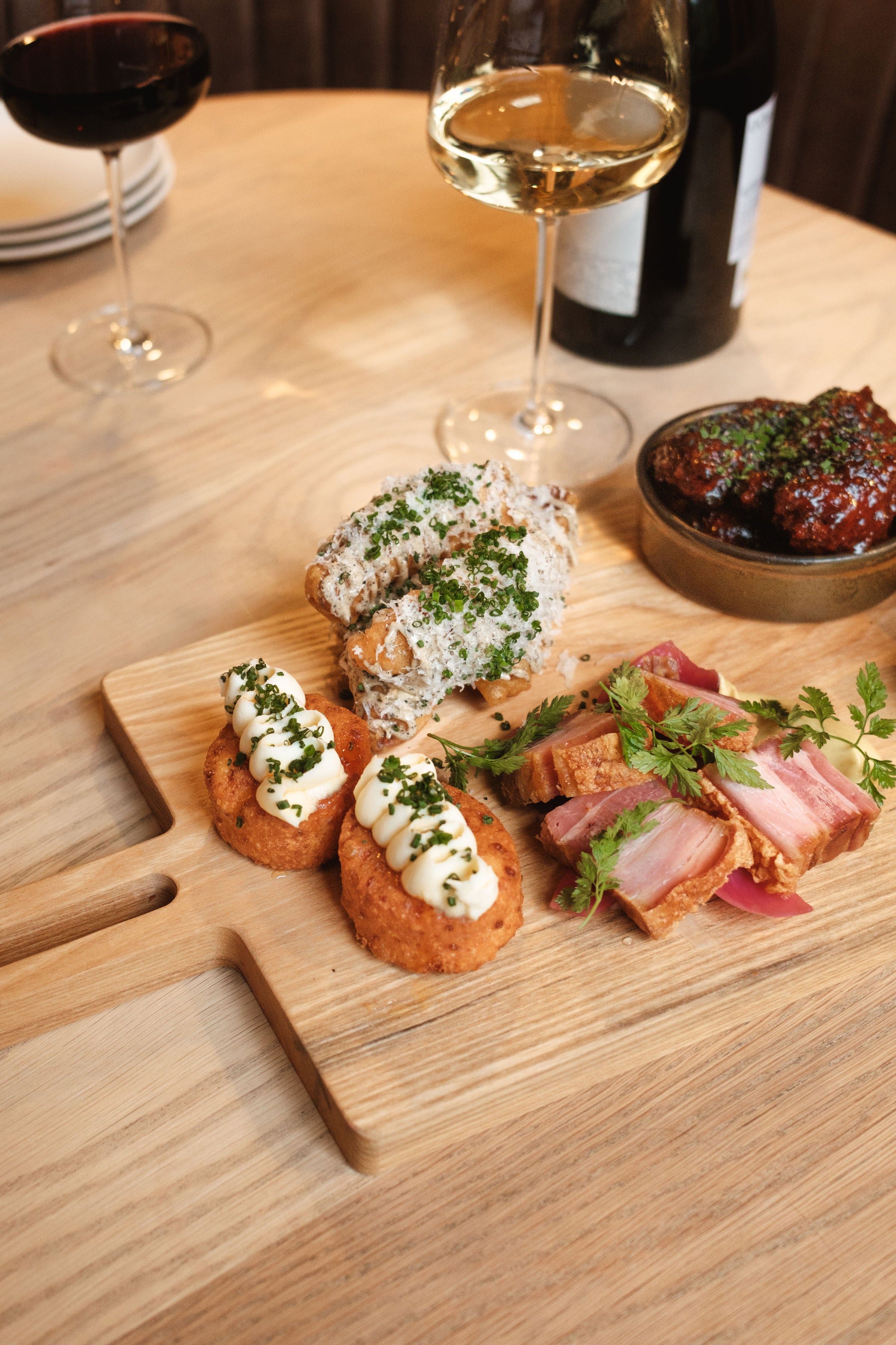 Bottle & Bites: The easiest plan you’ll make this week- ELY Wine Bar, D2